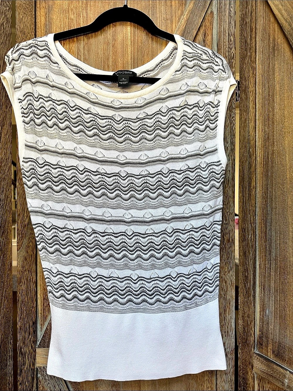 White House Black Market Women's Patterned Sleeveless Tank Sweater Size Large